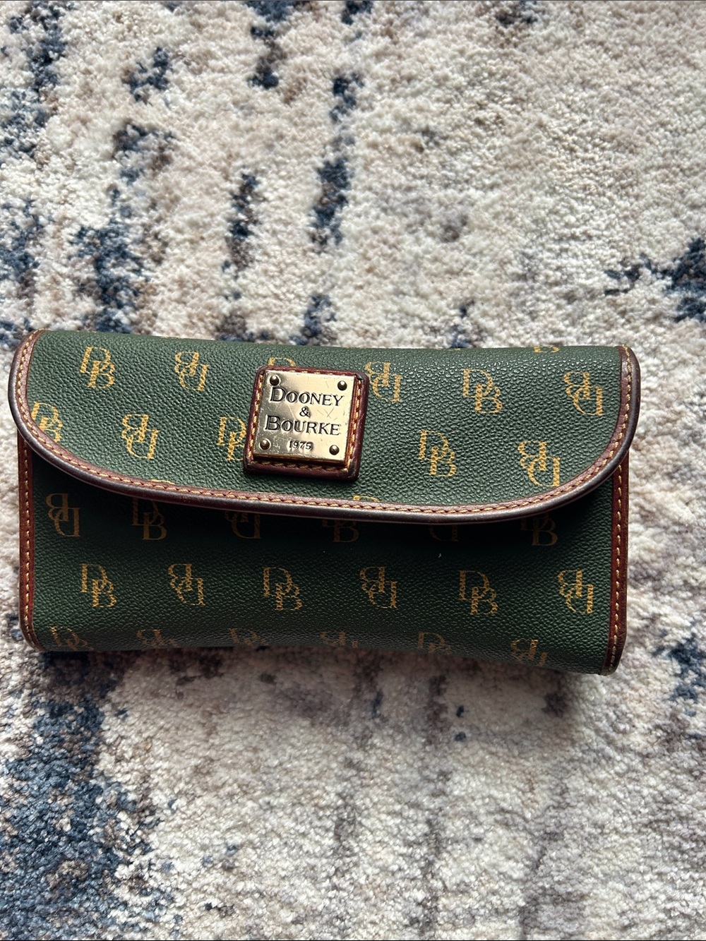 Dooney & Bourke Green and Brown Signature Continental Card Holder